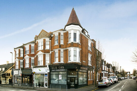 Station Road, Winchmore Hill, N21 3NB